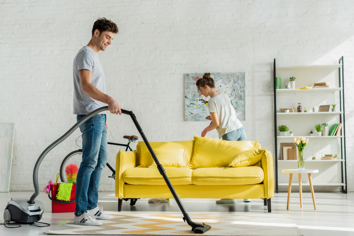 Kale Bayan Temizlikçi